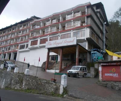 https://imgcld.yatra.com/ytimages/image/upload/t_hotel_yatra_city_desktop/v1432280642/Domestic Hotels/Hotels_Manali/The Royal Grand/Overview.jpg